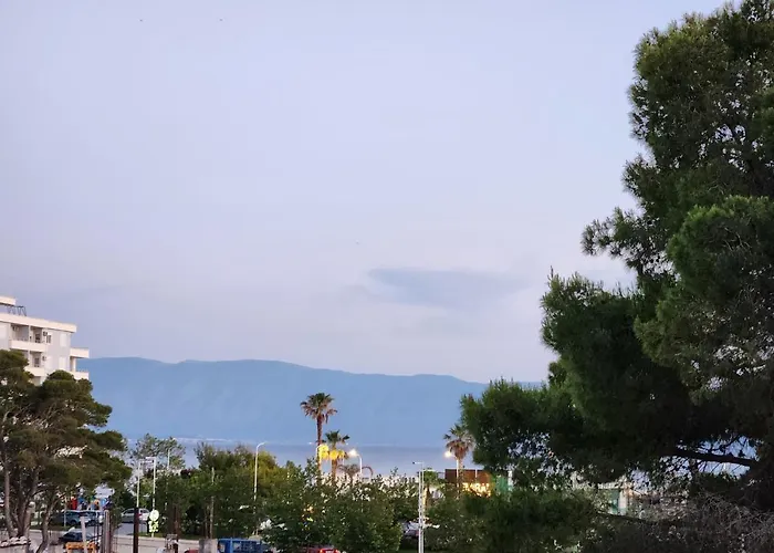 Family 3* Vlorë